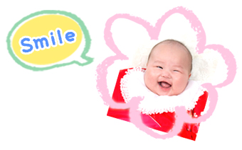 赤ちゃんのとびきりの笑顔を撮影